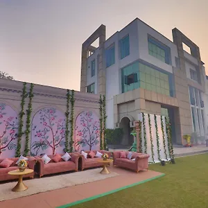 Hotel Goa Country Club Gurgaon