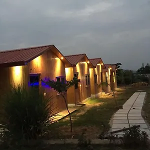 Resort The Rustic Pines Udaipur