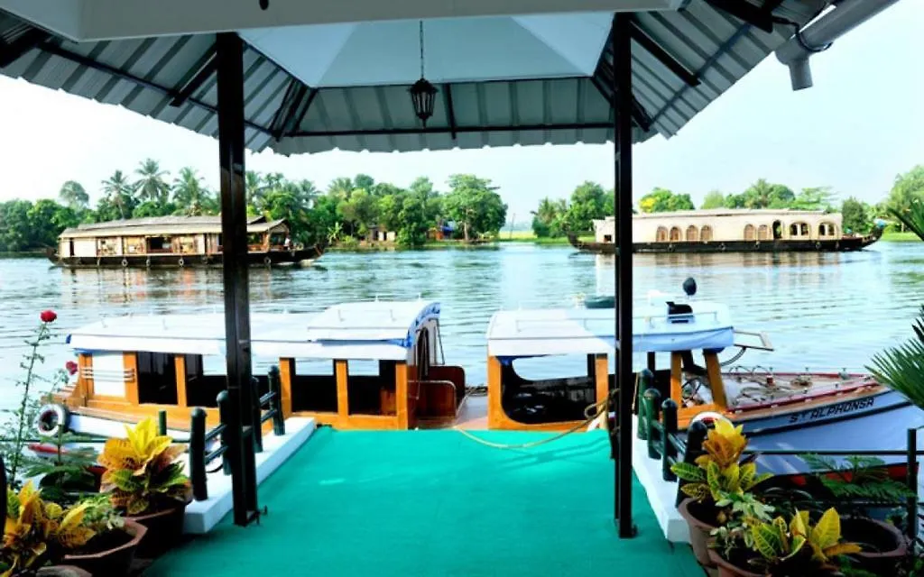 ****  Riverine Resort Alappuzha India